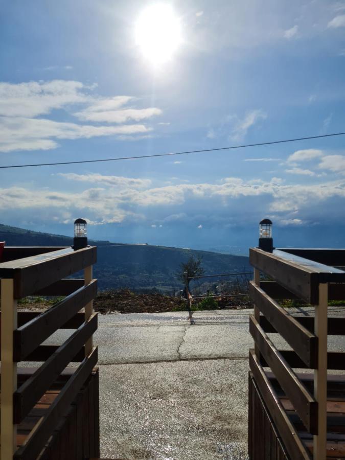 Sunset B&B Ein Kinya Exterior photo